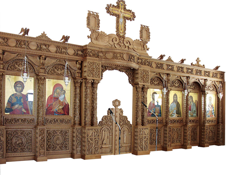 Резбарени иконостас