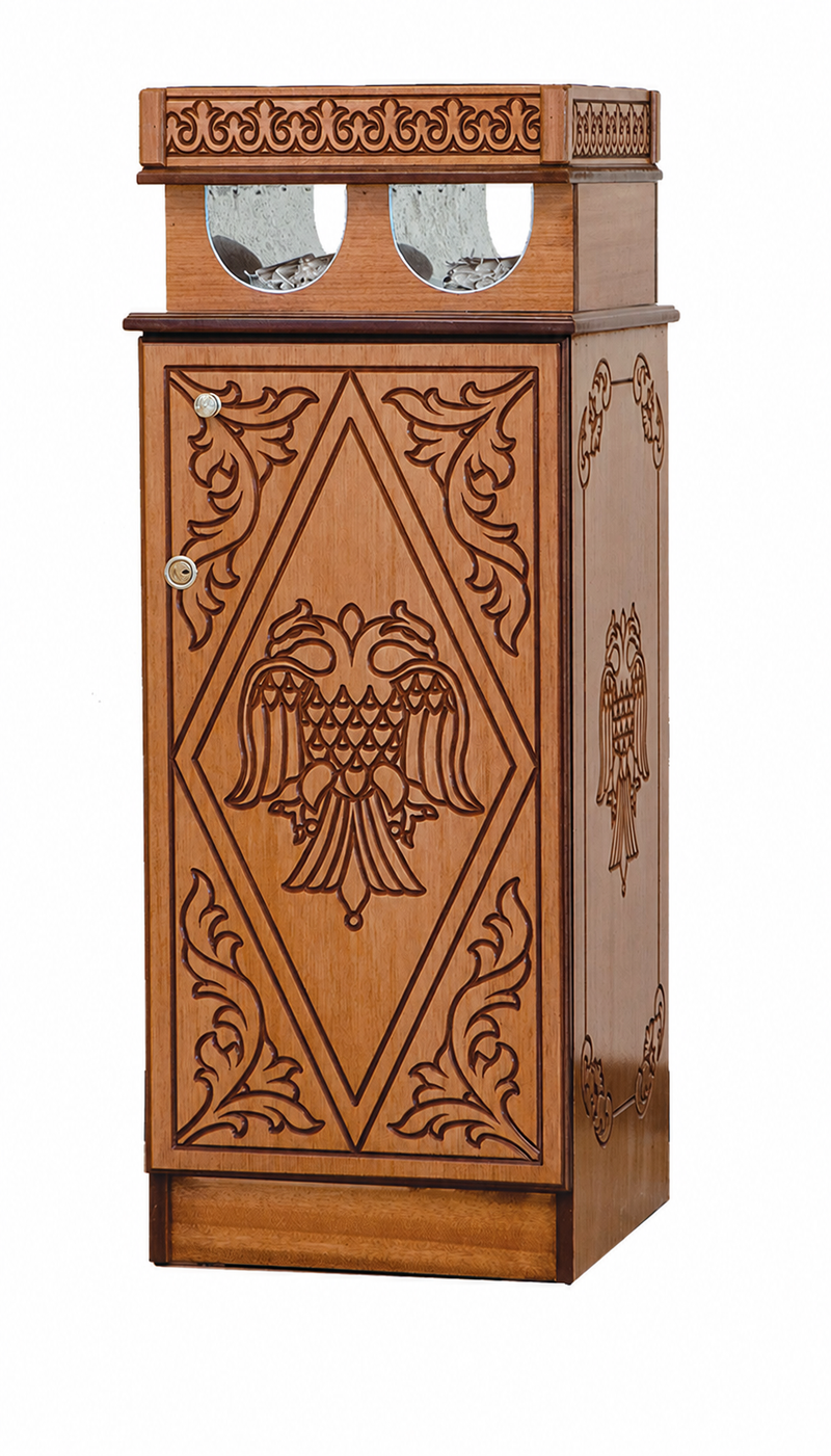 Carved Wooden Pangari (Narthex Candle Stand)