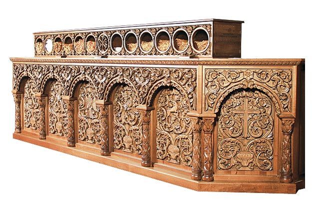 Mobilier sculptat în lemn pentru pangar